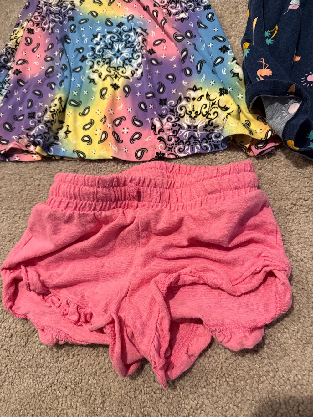 Girls Summer Lot - 2 Dresses/1 Shorts - Picture 7 of 11